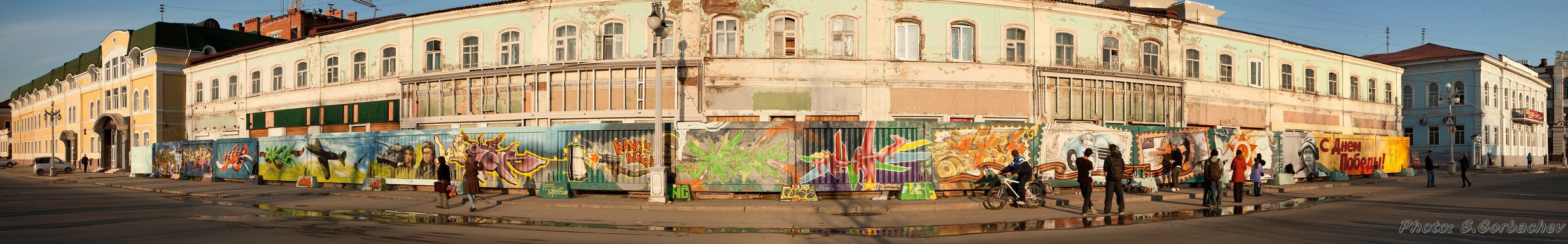 Gorbachev-100507-2640pan_