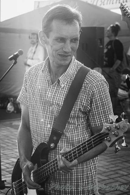 140704-2640bw