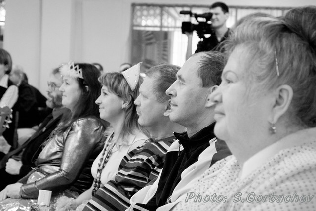 080402-0077_bw