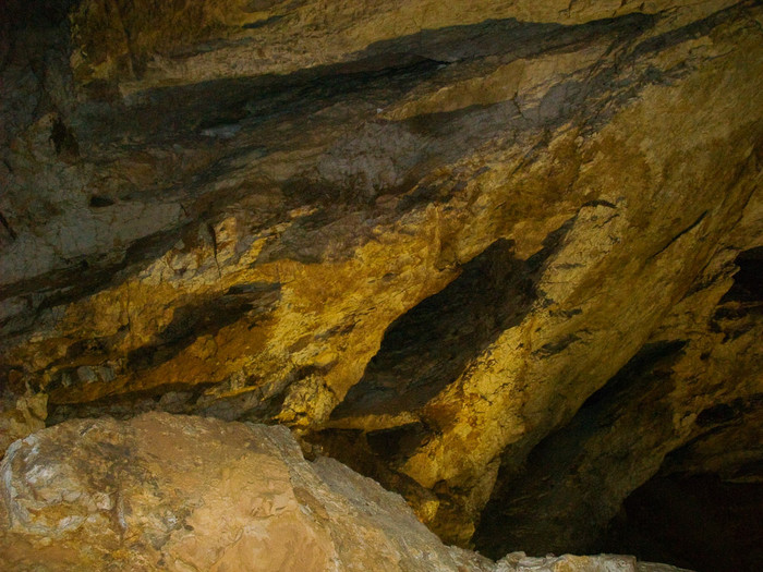 Cave-016.jpg