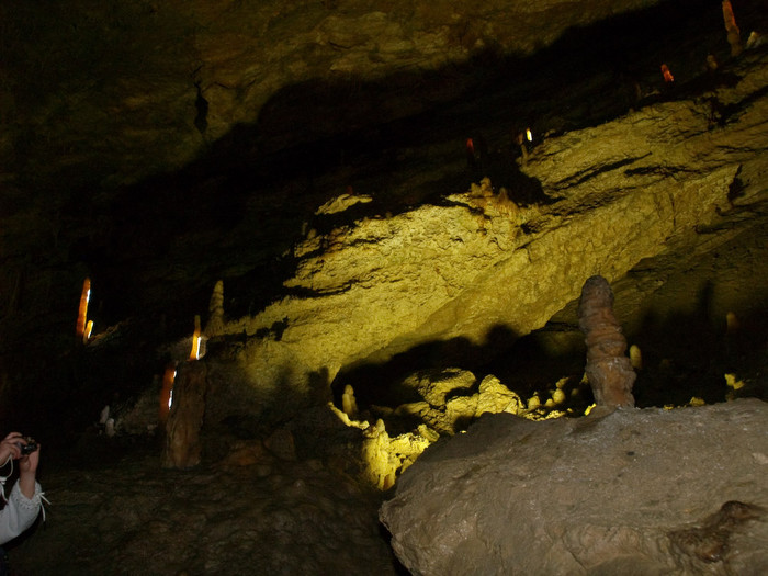 Cave-017.jpg