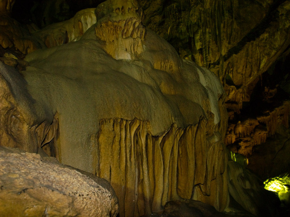 Cave-032.jpg